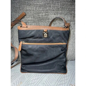 Michael Kors Kempton Nylon Crossbody Leather Trim Black 10 x 10 Strap